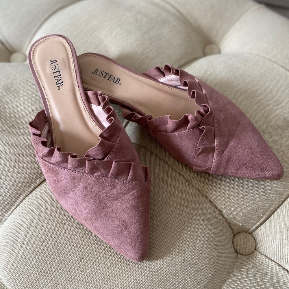 Dusty rose slides